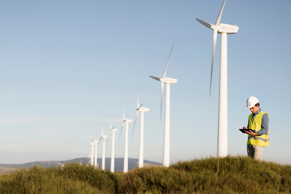 windmills generating power