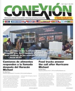 Portada de periódico bilingüe titulada "CONEXIÓN" de noviembre de 2018. La edición mensual presenta una imagen de un camión de comida. Los titulares hablan sobre los camiones de comida que responden a las necesidades después del huracán Michael. También hay una cita bíblica de Juan 16:33.